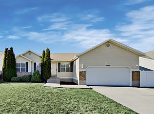 6072 W Duchess St, West Jordan, UT 84081