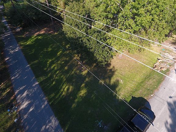 5th image of 8860 Sundown Dr