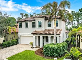 4415 Raffia Palm Cir, Naples, FL 34119