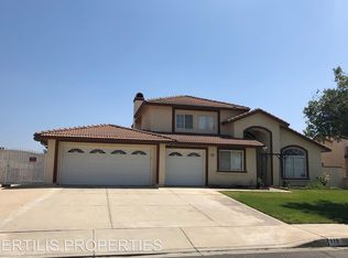 979 W Norwood St, Rialto, CA 92377