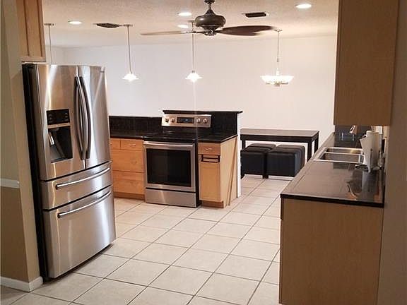 3rd image of 8493 Coral Dr