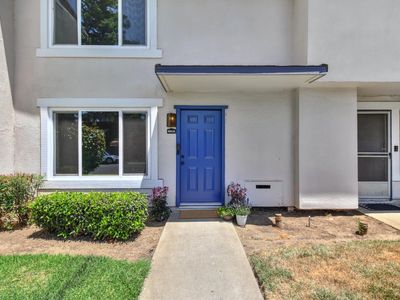 8863 Salmon Falls Dr UNIT E, Sacramento, CA, 95826