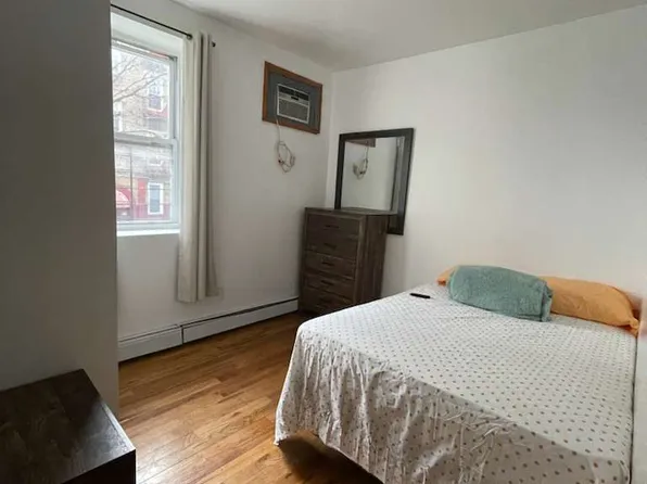 (undisclosed Address), Bronx, NY 10457