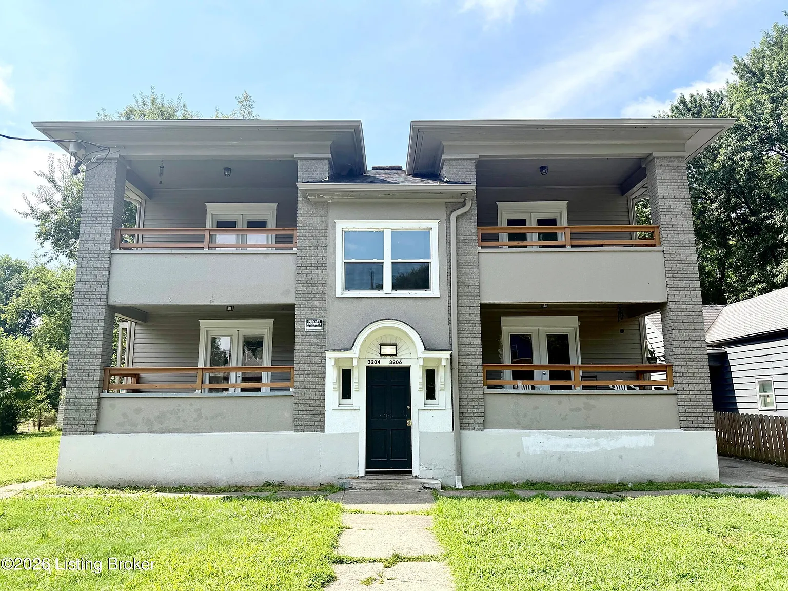 1 bed, 1.0 bath, 800 sqft, $795 — Photo 1