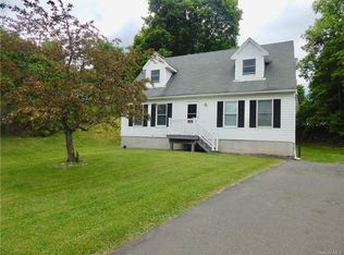 35 Adams Dr, Stony Pt, NY 10980