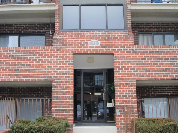 20 Juliet Ln APT 204, Nottingham, MD 21236