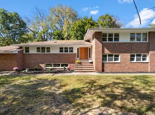 37 Cathy Rd, Poughkeepsie, NY 12603