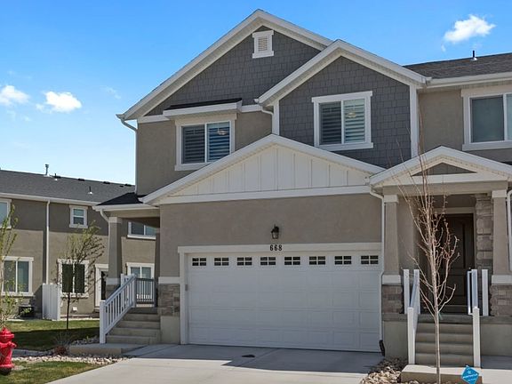 5th image of 668 N Fall Creek Dr