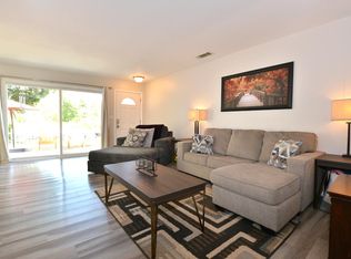 845 Saint Andrews Dr APT 8, Valley Springs, CA