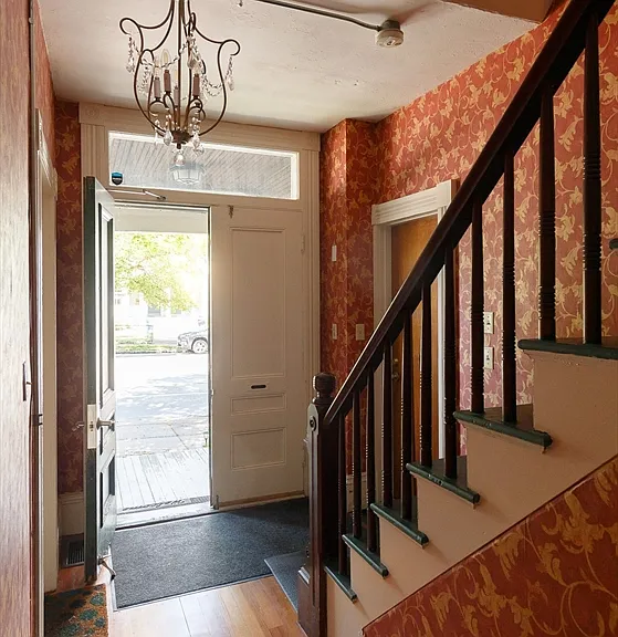 327 Lafayette St #2 — Photo 18