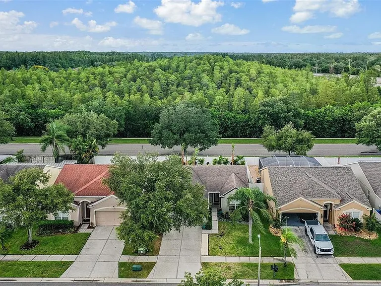 4208 Pine Isle Dr — Photo 35