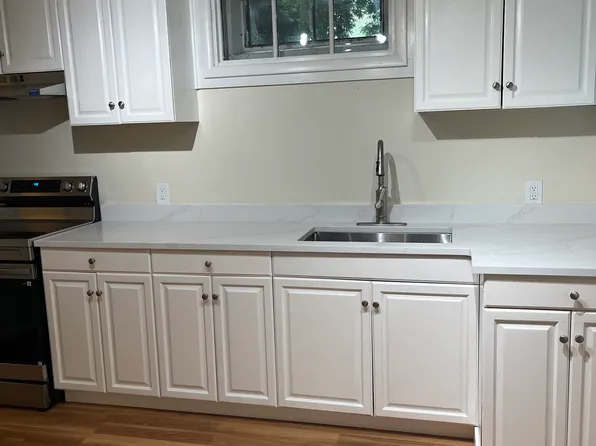 (undisclosed Address), Orange, CT 06477