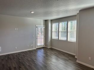 17124 SW Appledale Rd #304, Sherwood, OR 97140