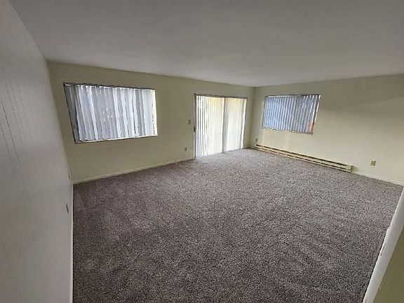 3rd image of 2849 15th Ave W #202