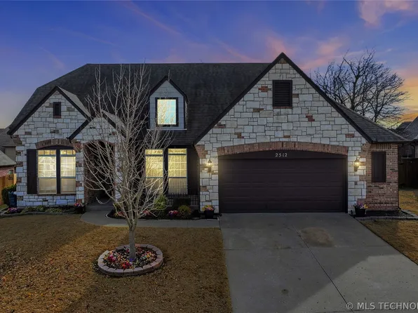 2512 E 138th Ct S, Bixby, OK 74008