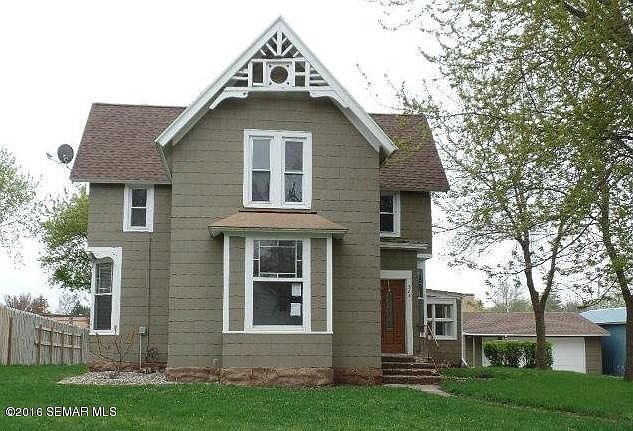 1st image of 304 Broadway Ave S