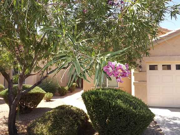 4th image of 44417 W McClelland Dr