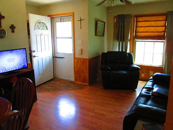 5th image of 506 E 40th St