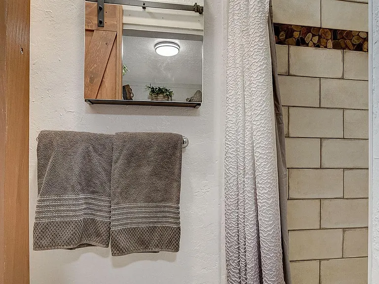 3916 Vegas Dr #1-A — Photo 9