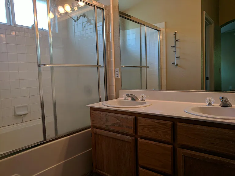1306 Estaban Ct — Photo 11