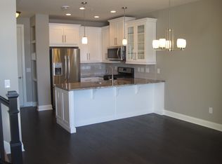 8330 Jonquil Ln N #8330, Maple Grove, MN 55369