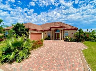 113 Oleander Dr, Laguna Vista, TX 78578