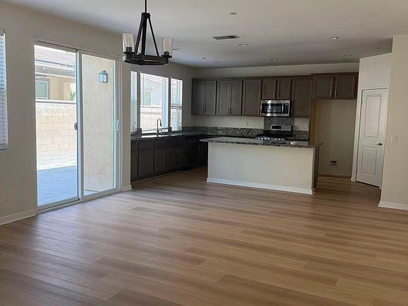 4th image of 4892 S Tangerine Way