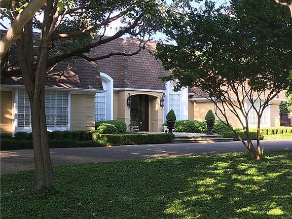 3rd image of 7267 Stefani Dr