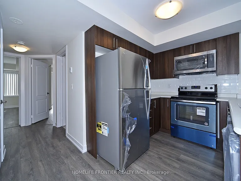 30 Dunsheath Way #506 — Photo 7