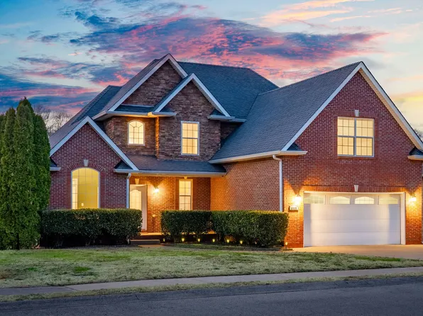 1105 Drakes Cove Rd N, Adams, TN 37010