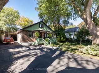 40 Jeavons Ave, Toronto, ON M1K1S8