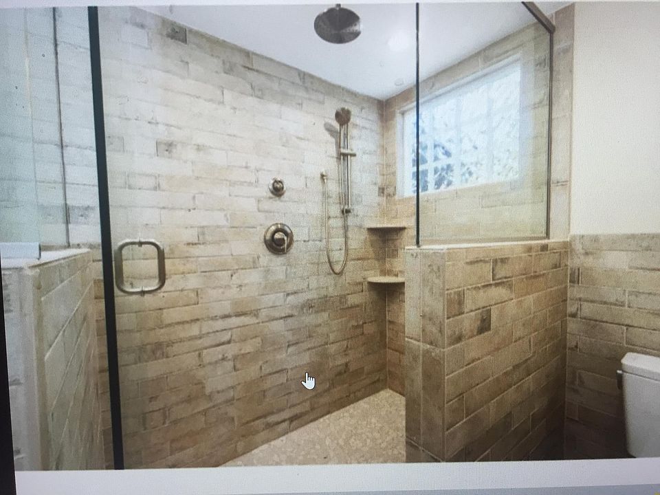 2nd image of 1129 Bennett Rd #9B