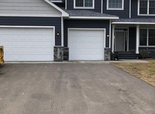20693 Hamlet Ct N, Forest Lake, MN 55025