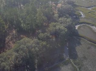 18 Marsh Oaks Ln, Seabrook, SC 29940