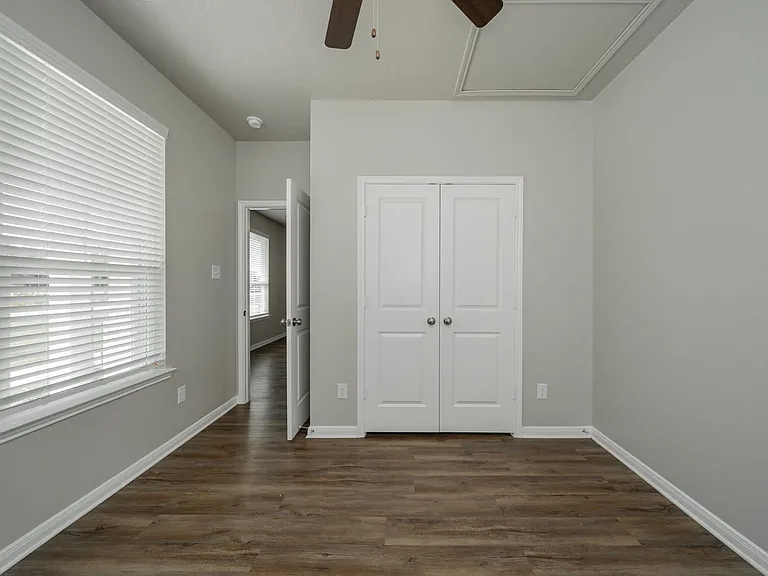 2047 Vintage Farms Way #1 — Photo 23