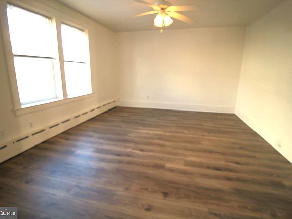 5th image of 109 S Hess St