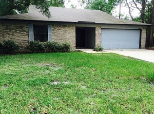 10879 Steeding Horse Dr, Jacksonville, FL 32257