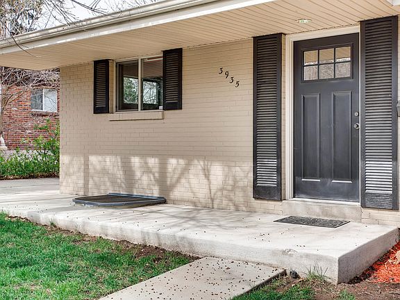 4th image of 3935 S Galapago St