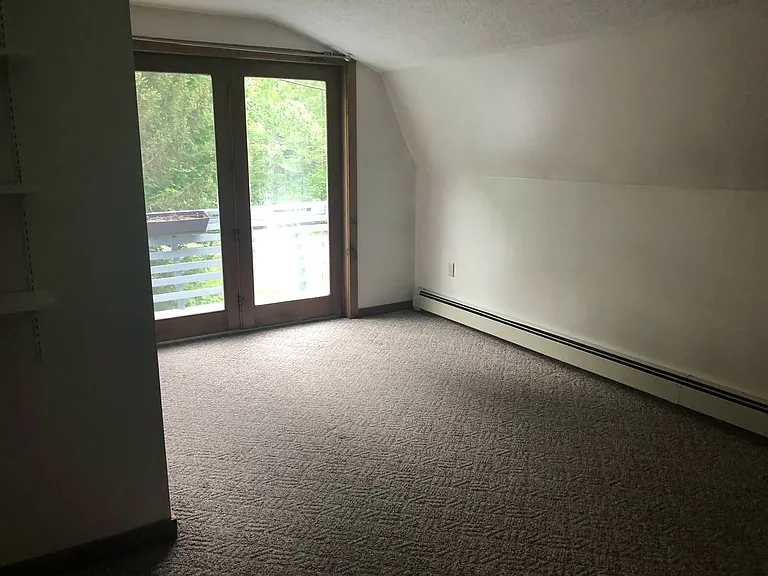Paquette Dr — Photo 3