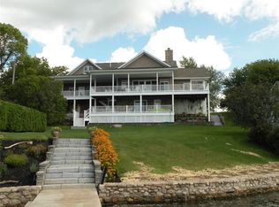 47467 Dingman Point Rd, Alexandria Bay, NY 13607