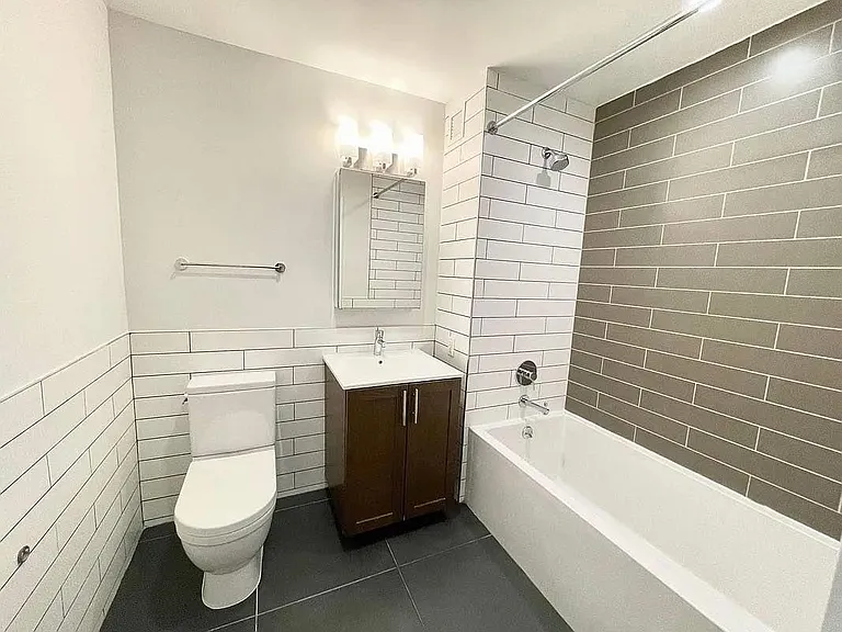 490 Myrtle Ave #6K — Photo 6