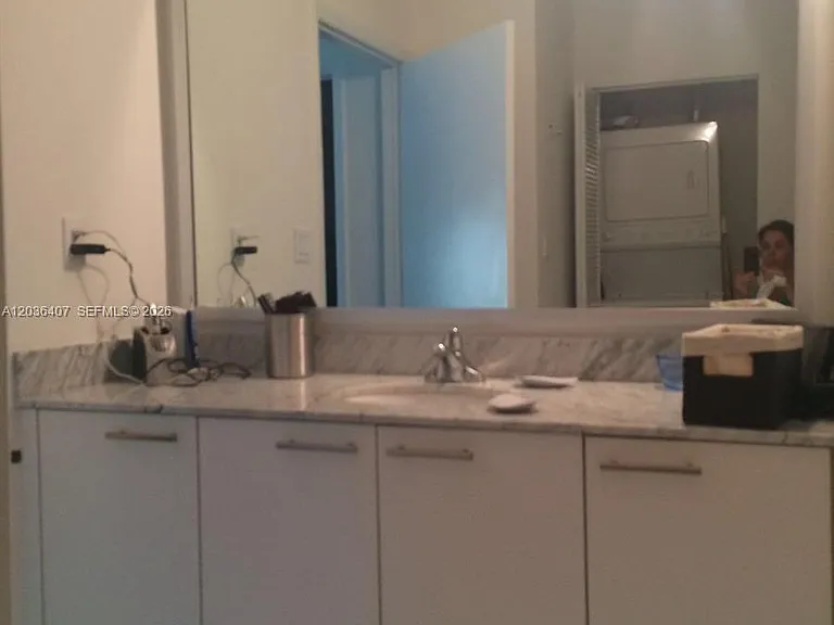 2001 Meridian Ave #426 — Photo 9