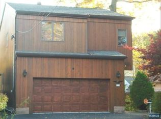 138 Demarest Ave, Closter, NJ 07624