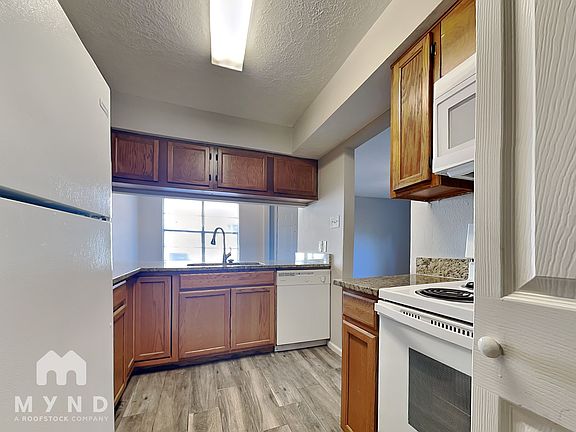 5th image of 1807 Briarcreek Blvd #1807D