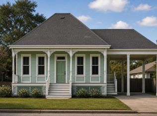 1058 Soult St, Mandeville, LA 70448