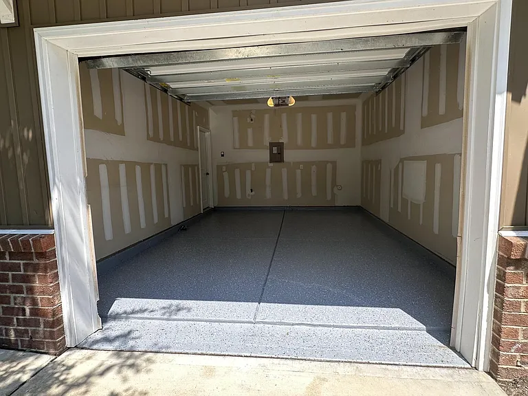 503 Panorama View Loop — Photo 16