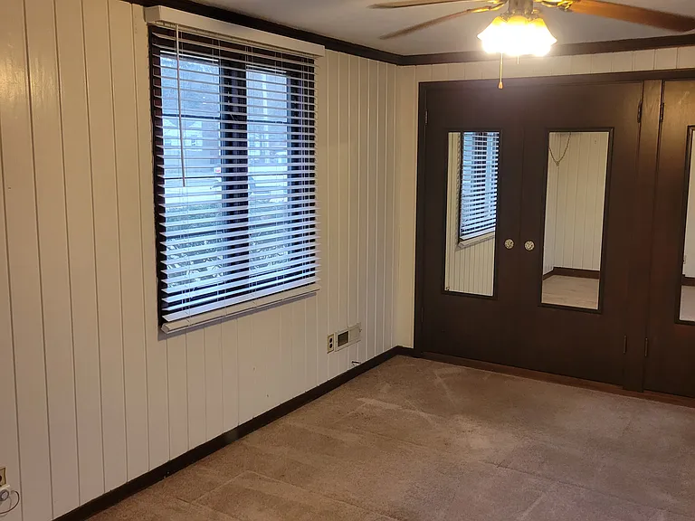 2123 Eileen Rd — Photo 37