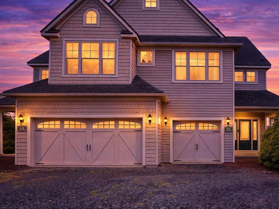 1st image of 376 Linden Ct