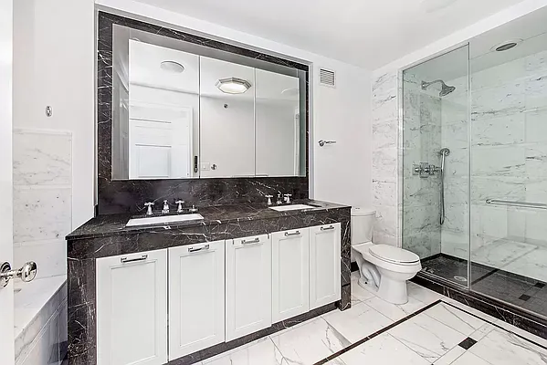 Rented by Compass | media 14