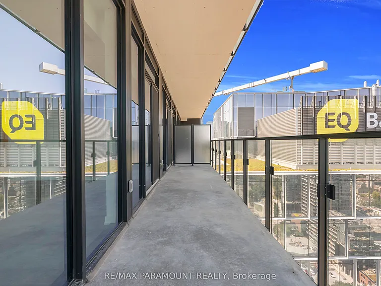 284 King St E #3104 — Photo 32